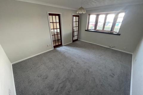 1 bedroom apartment to rent, AMBLECOTE - Hill Street