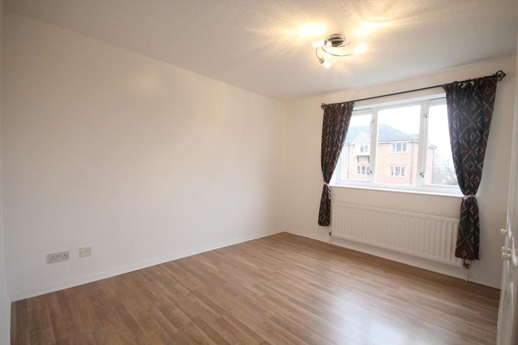 Bedroom 1.JPG