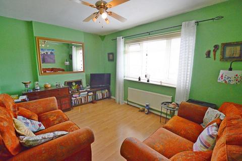 38 Embleton Grove, Birmingham, B34 6HS