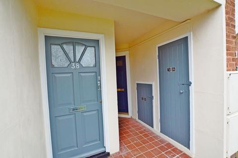 38 Embleton Grove, Birmingham, B34 6HS
