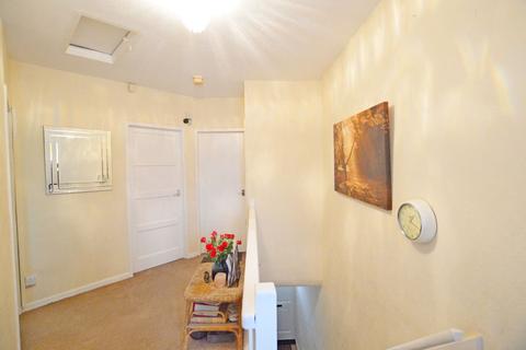 38 Embleton Grove, Birmingham, B34 6HS