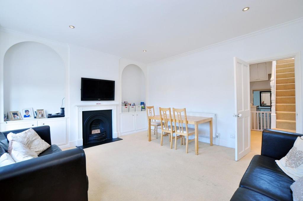16'1 Reception Room