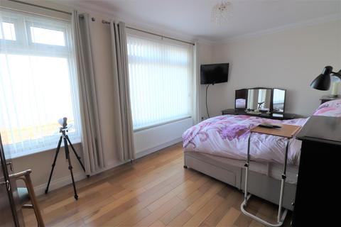 21 Beach Terrace, Newbiggin-by-the-sea, NE64 6XE