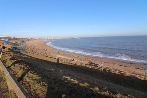 21 Beach Terrace, Newbiggin-by-the-sea, NE64 6XE
