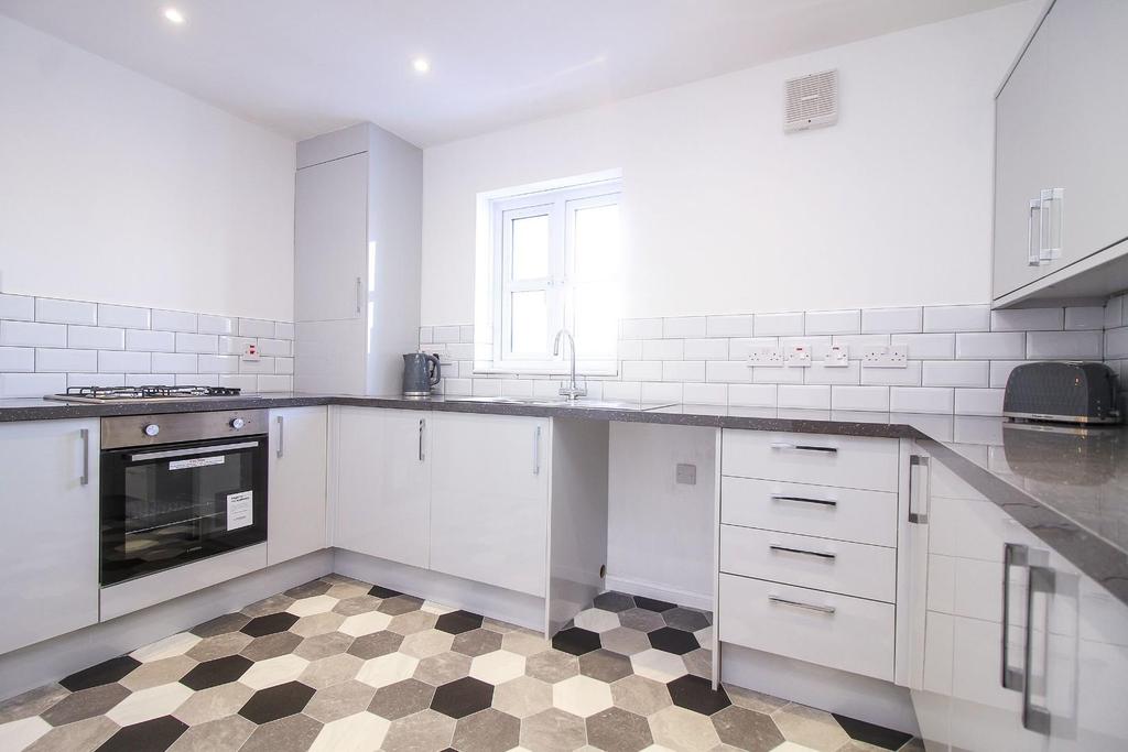 Carnoustie Court, Whitley Bay 2 bed flat £159,950