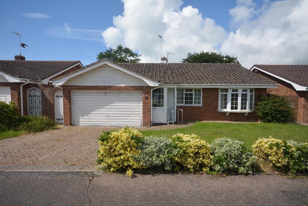 Tilgate Drive, BexhillOnSea 3 bed bungalow £364,950